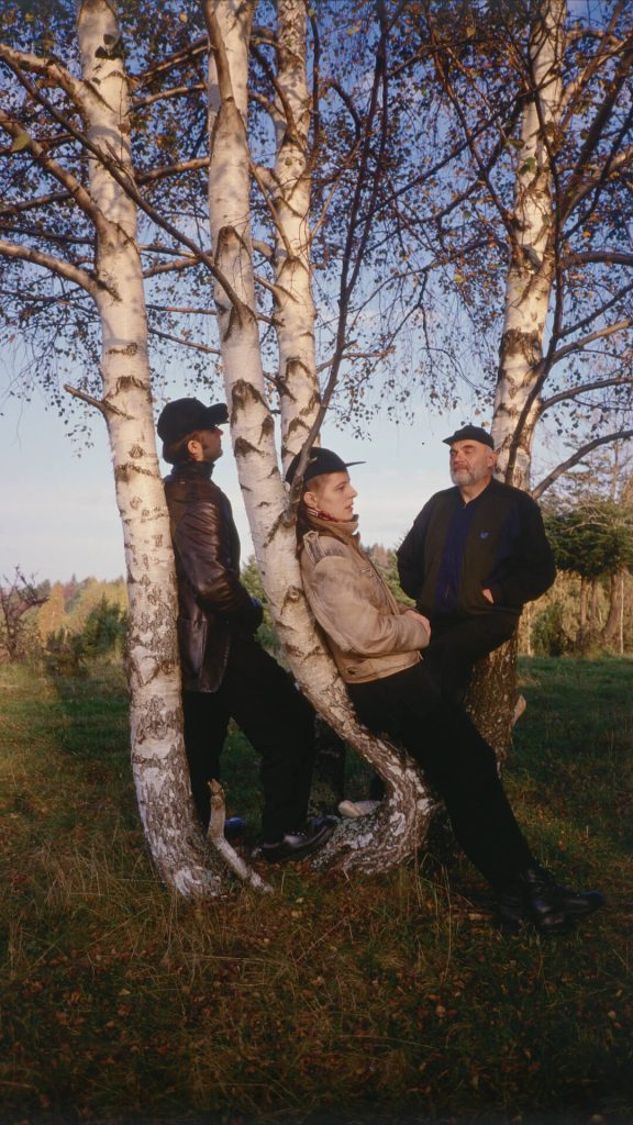 Weekend Art: Hallelujah the Hill, 1995–200